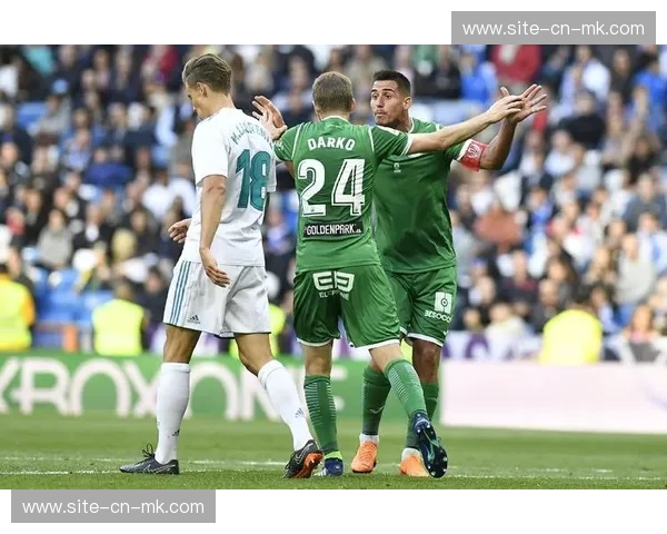 雷恩勒保罗首开纪录，朗斯主场迅速扳平